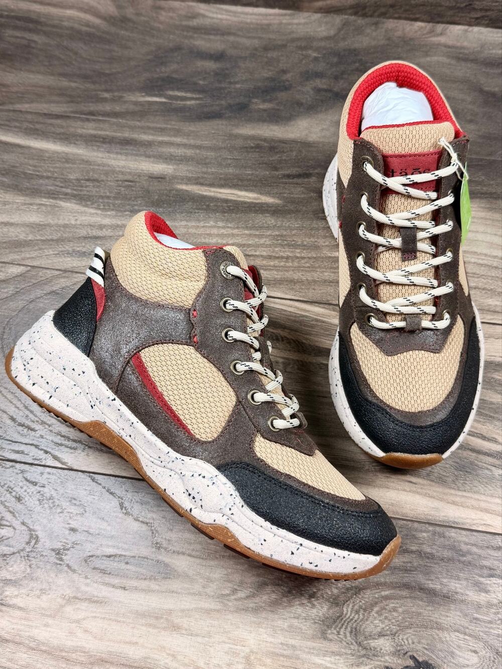 NIB Taos Advanced Mid Hiking Outdoor Sneaker Boots Womens 9M Brown Red Multi